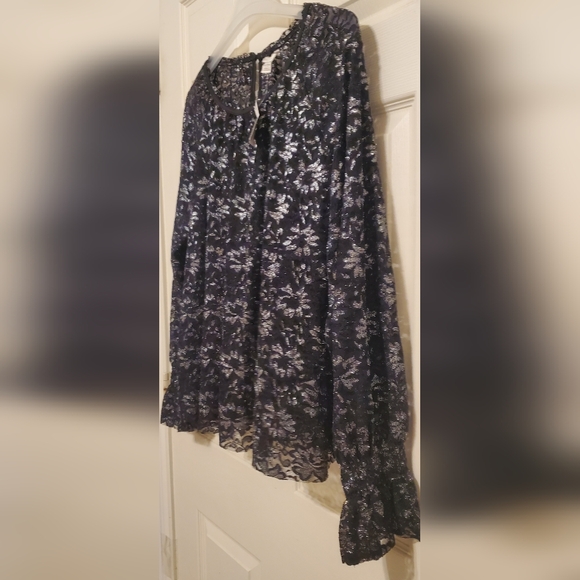 NWT C. EST. 1946 Plus Black and Silver Sheer Lace Blouse. Size 16-18 W - Picture 2 of 13